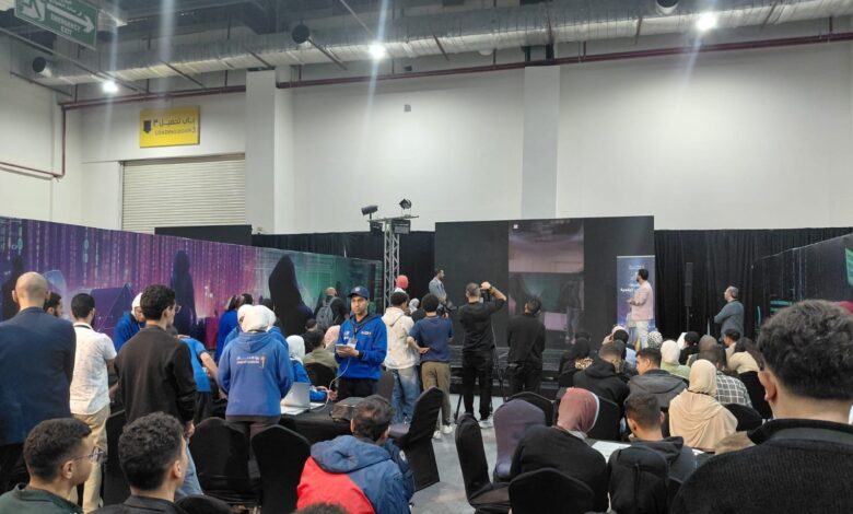 «سايبر زون» في Cairo ICT 2025 تتحول لمنصة لاكتشاف المواهب الشبابية في الأمن السيبراني والذكاء الاصطناعي «سايبر زون» في Cairo ICT 2025 تتحول لمنصة لاكتشاف المواهب الشبابية في الأمن السيبراني والذكاء الاصطناعي