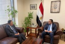 رئيس التمثيل التجاري يبحث مع سفير سنغافورة تعزيز التعاون الاستثماري والإعداد لزيارة وفد مصري رفيع المستوى