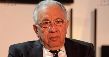 اتحاد المقاولين العرب يشكل لجنة للتواصل مع البنوك لدعم التمويل وإعادة الإعمار بالدول العربية اتحاد المقاولين العرب يشكل لجنة للتواصل مع البنوك لدعم التمويل وإعادة الإعمار بالدول العربية