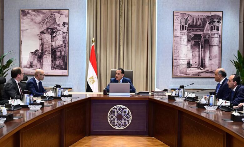 مدبولي يبحث مع سكرتير عام المحكمة الدائمة للتحكيم سبل تعزيز التعاون في تسوية المنازعات الدولية