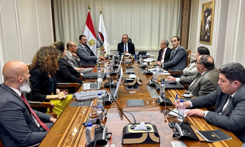 وزير قطاع الأعمال: مشروع ERP ركيزة أساسية لتحسين الأداء والشفافية بالشركات التابعة وزير قطاع الأعمال: مشروع ERP ركيزة أساسية لتحسين الأداء والشفافية بالشركات التابعة