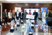 ماونتن فيو تحتفي بالبطل البارالمبي أحمد مؤمن تقديرًا لإنجازه الدولي في رفع الأثقال