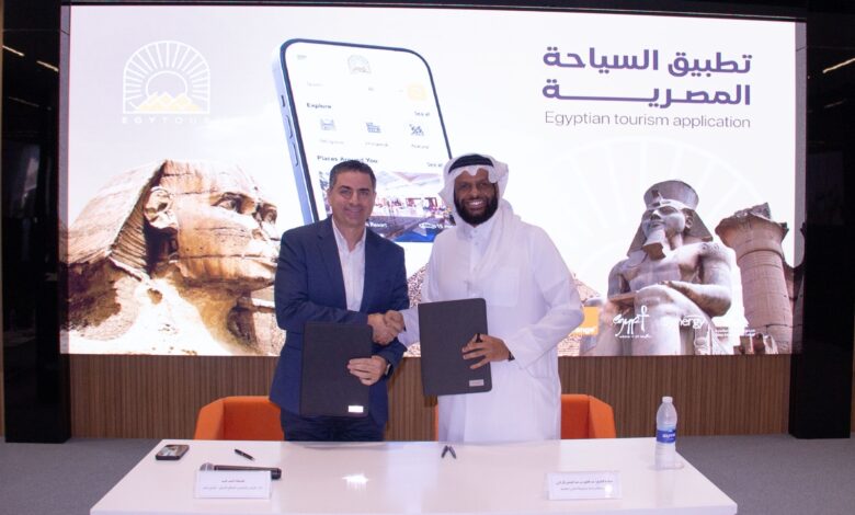 أورنج مصر توقّع شراكة استراتيجية مع مجموعة القلاع لإطلاق منصة السياحة الرقمية WTOUR