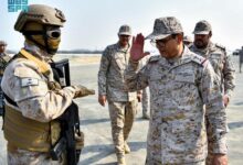 اختتام مناورات “الموج الأحمر 8” بقاعدة الملك فيصل البحرية