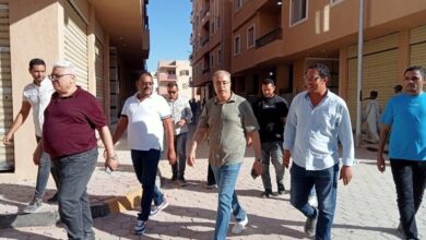 وفد من وزارة الإسكان يزور محافظة البحر الأحمر لتقديم الدعم الفني ومتابعة المشروعات