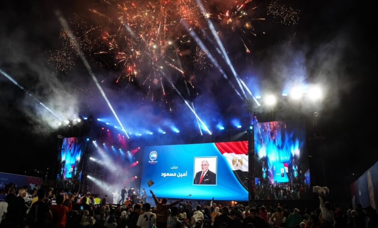 الشرابية والزاوية الحمراء: آلاف المواطنين يشاركون في أكبر مؤتمر انتخابي دعماً للنائب أمين مسعود “صور” الشرابية والزاوية الحمراء: آلاف المواطنين يشاركون في أكبر مؤتمر انتخابي دعماً للنائب أمين مسعود “صور”