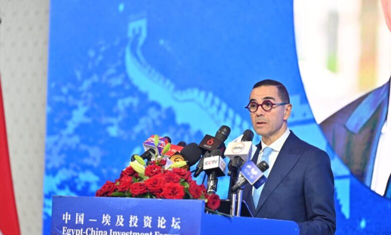 انطلاق منتدى الاستثمار المصري الصيني لتعزيز التعاون الصناعي والتكنولوجي انطلاق منتدى الاستثمار المصري الصيني لتعزيز التعاون الصناعي والتكنولوجي