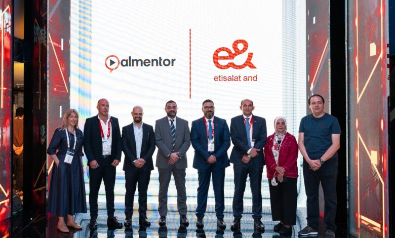 إي آند مصر تُوقع شراكة حصرية مع منصة المنتور لتقديم تجربة تعليمية رقمية غير مسبوقة لعملائها إي آند مصر تُوقع شراكة حصرية مع منصة المنتور لتقديم تجربة تعليمية رقمية غير مسبوقة لعملائها