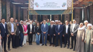 بالصور.. البنك الأهلي المصري يدعم قافلة مجانية لعلاج أمراض العيون بقرى بني سويف