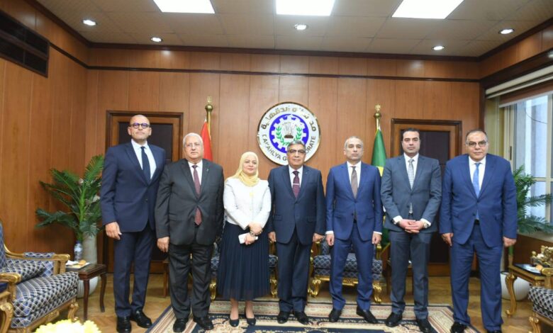 بالصور.. محمد أبو السعود يلتقي محافظ الدقهلية لبحث آليات دعم الإنتاج الزراعي وتمويل صغار المزارعين