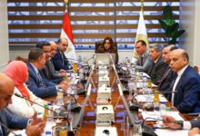 وزيرة التنمية المحلية تبحث مع «المالية» آليات تنمية الموارد الذاتية للمحافظات وتذليل المعوقات