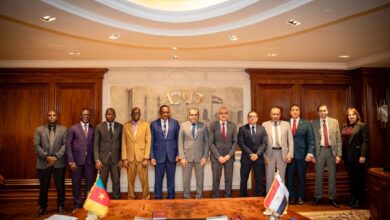 العاصمة الإدارية وسفارة الكاميرون توقّعان عقد إنشاء المقر الجديد بالحي الدبلوماسي العاصمة الإدارية وسفارة الكاميرون توقّعان عقد إنشاء المقر الجديد بالحي الدبلوماسي