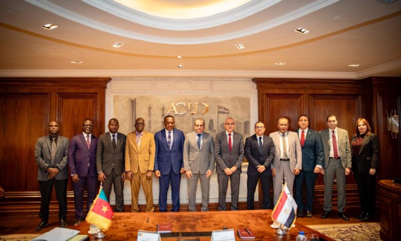 العاصمة الإدارية وسفارة الكاميرون توقّعان عقد إنشاء المقر الجديد بالحي الدبلوماسي