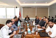 وزير الإسكان يتابع مشروعات الطرق والمرافق بحدائق أكتوبر ويوجه بسرعة التنفيذ والصيانة المستمرة