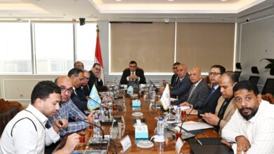 وزير الإسكان يتابع مشروعات الطرق والمرافق بحدائق أكتوبر ويوجه بسرعة التنفيذ والصيانة المستمرة وزير الإسكان يتابع مشروعات الطرق والمرافق بحدائق أكتوبر ويوجه بسرعة التنفيذ والصيانة المستمرة