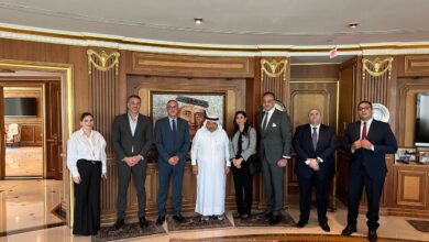 هيبة يلتقي رئيس رابطة رجال الأعمال القطريين لعرض فرص الاستثمار بمصر