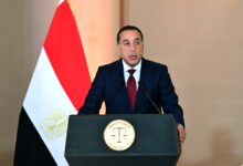 رئيس الوزراء: تسليم 265 كيلو جرامًا من السبائك الذهبية لـ البنك المركزي بقيمة 1.65 مليار جنيه