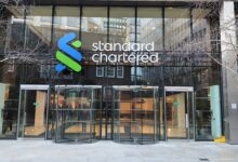 البورصة المصرية توافق على تعامل بنك ستاندرد تشارترد في الأوراق والأدوات المالية الحكومية