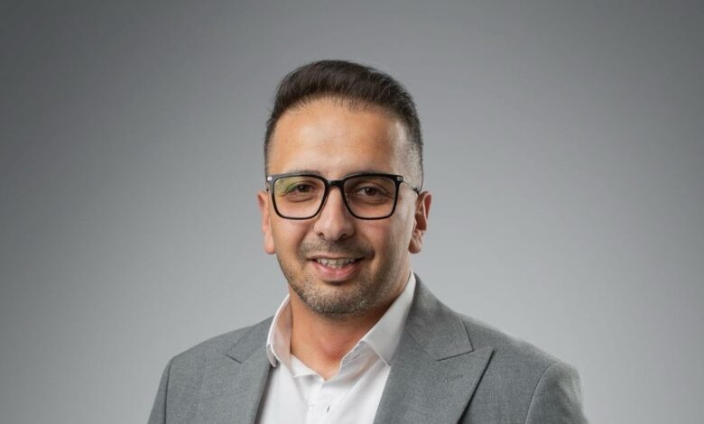 د. عمرو العدل: المتحف المصري الكبير يخلق 135 ألف فرصة عمل جديدة د. عمرو العدل: المتحف المصري الكبير يخلق 135 ألف فرصة عمل جديدة