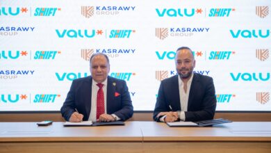 فاليو ومجموعة القصراوي تتعاونان لتوسيع حلول التمويل المرن للسيارات من خلال منتج “Shift”