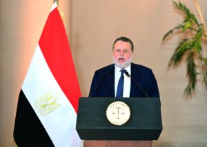 محافظ البنك المركزي 