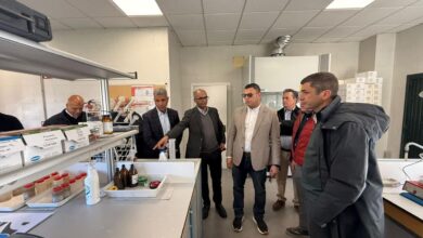 وزير الإسكان يواصل زيارته للمشروعات الرائدة لشركة “أكسيونا” الإسبانية في معالجة مياه الصرف الصحي والحمأة