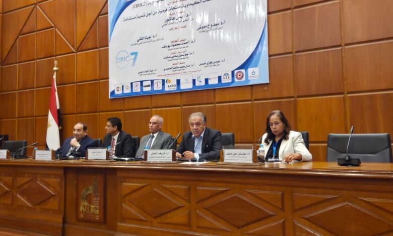 غرفة الصناعات الكيماوية والمركز القومي للبحوث يوقعان بروتوكول تعاون لتطوير الصناعة