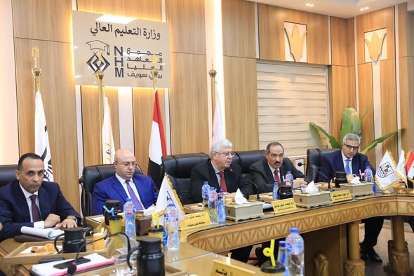 وزير التعليم العالي: إدخال التخصصات البينية الحديثة ورفع جودة الخريجين على رأس أولوياتنا وزير التعليم العالي: إدخال التخصصات البينية الحديثة ورفع جودة الخريجين على رأس أولوياتنا