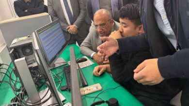 وزير الكهرباء يبحث مع شركة هواوي حلول تخزين الطاقة والتحول الرقمي في مصر