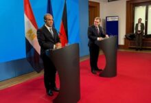  مشاورات سياسية بين وزير الخارجية المصري ونظيره الألماني في برلين