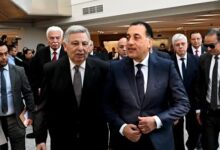 رئيس الوزراء يتفقد عددًا من أقسام المستشفى الجامعي بجامعة الجيزة الجديدة