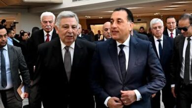 رئيس الوزراء يتفقد عددًا من أقسام المستشفى الجامعي بجامعة الجيزة الجديدة