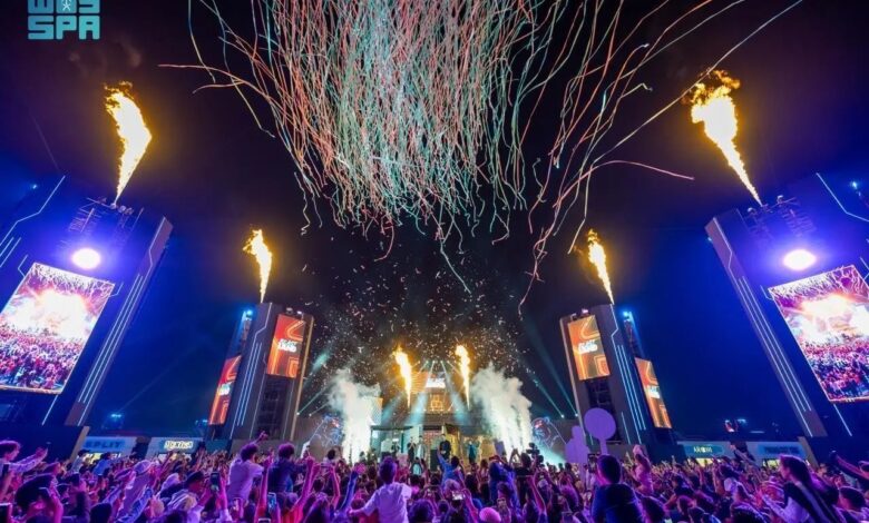 موسم الرياض يجذب أكثر من 8 ملايين زائر موسم الرياض يجذب أكثر من 8 ملايين زائر