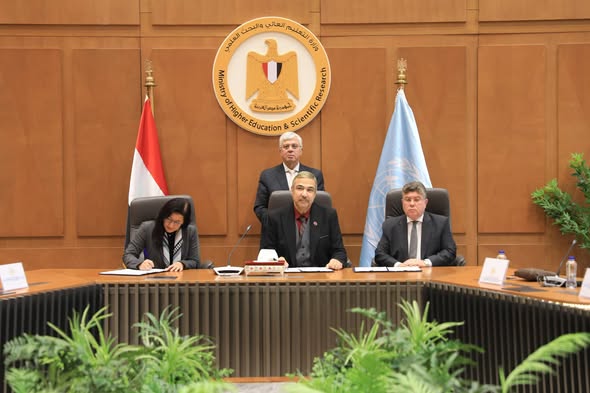 مصر تخطو نحو مستقبل أفضل.. اتفاقية ثلاثية لتعزيز الابتكار والاستدامة بقيمة 32.1 مليون دولار مصر تخطو نحو مستقبل أفضل.. اتفاقية ثلاثية لتعزيز الابتكار والاستدامة بقيمة 32.1 مليون دولار