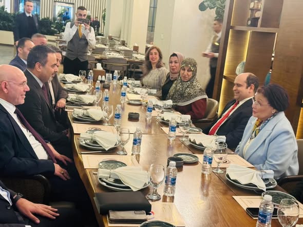 مباحثات مصرية عراقية لتعزيز التعاون في مبادرة «الألف يوم الذهبية» وتطوير الرعاية الأولية