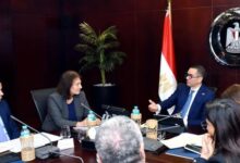 وزير الاستثمار يبحث مع بعثة صندوق النقد الدولي الرؤية الإصلاحية وبيئة الأعمال