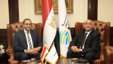 تعاون بين “جهاز تنمية المشروعات” و”محافظة قنا” لتطوير التكتلات الحرفية وتسويق منتجاتها تعاون بين “جهاز تنمية المشروعات” و”محافظة قنا” لتطوير التكتلات الحرفية وتسويق منتجاتها