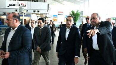 رئيس الوزراء يبدأ جولة تفقدية موسعة بمطار القاهرة الدولي