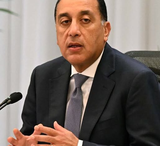 رئيس الوزراء يعود إلى القاهرة بعد زيارة مهمة للبنان لتعزيز التعاون المشترك