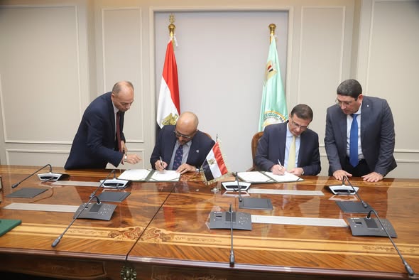 الزراعة توقع اتفاقية تجديد استضافة مصر لـ”المركز الدولي للأسماك” لتعزيز الأمن الغذائي