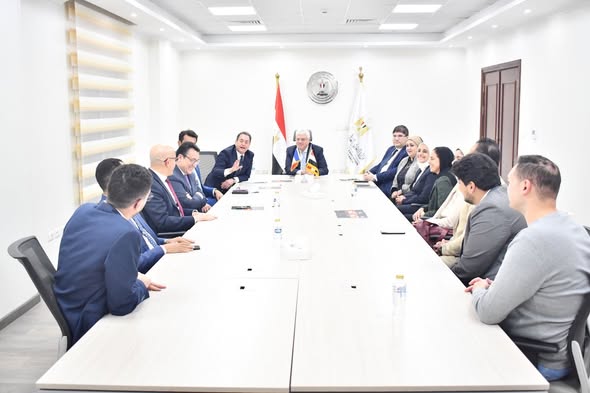 التعليم العالي: منح دكتوراه مشتركة مع فرنسا لتعزيز البحث العلمي والابتكار