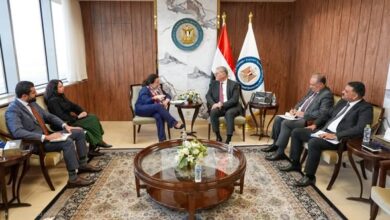 البترول تبحث مع البنك الأوروبي تعزيز التمويل والاستثمار في قطاعات الطاقة والتعدين