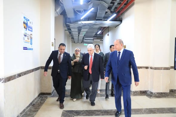 وزير التعليم العالي: مسار الجامعات الأهلية حظي بدعم كبير من القيادة السياسية