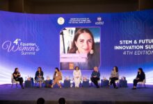 رحلات ملهمة: كيف صنعت قيادات القطاع المصرفي والإعلامي هويتهن المهنية