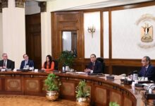 رئيس الوزراء يتابع موقف تسليم وتشغيل المشروعات المُنفذة ضمن المرحلة الأولى من مبادرة “حياة كريمة”