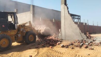 د.منال عوض: إزالة أعمال مخالفة في القاهرة والشرقية وتطبيق الإجراءات القانونية ضد المخالفين