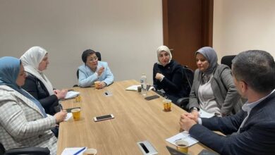 نائب وزير الصحة تبحث مع “يونيسف مصر” تطوير رعاية حديثي الولادة وتدريب الكوادر الصحية نائب وزير الصحة تبحث مع “يونيسف مصر” تطوير رعاية حديثي الولادة وتدريب الكوادر الصحية