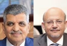 بالصور.. هيئة قناة السويس وبنك التنمية الصناعية يوقعان بروتوكول تعاون لإصدار بطاقات دفع إلكترونية لموظفي الهيئة