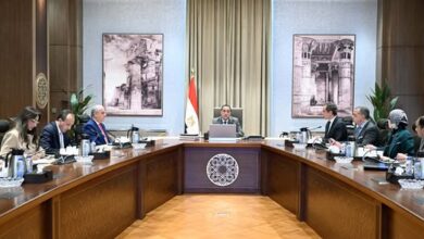 “الحكومة” تبحث وضع حلول جذرية للمشكلات المالية لـ”ماسبيرو” والصحف القومية “الحكومة” تبحث وضع حلول جذرية للمشكلات المالية لـ”ماسبيرو” والصحف القومية