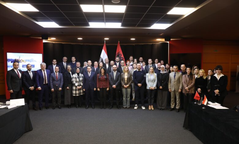 مصر وألبانيا تبحثان شراكات استثمارية جديدة خلال منتدى الأعمال بتيرانا مصر وألبانيا تبحثان شراكات استثمارية جديدة خلال منتدى الأعمال بتيرانا